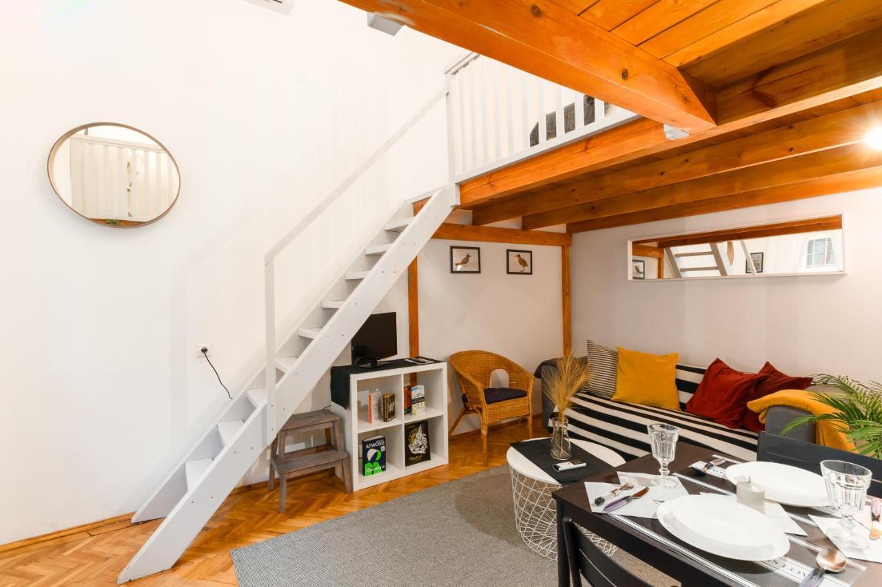 Lovely Little Loft Studio In The Heart Of Budapest Bagian luar foto