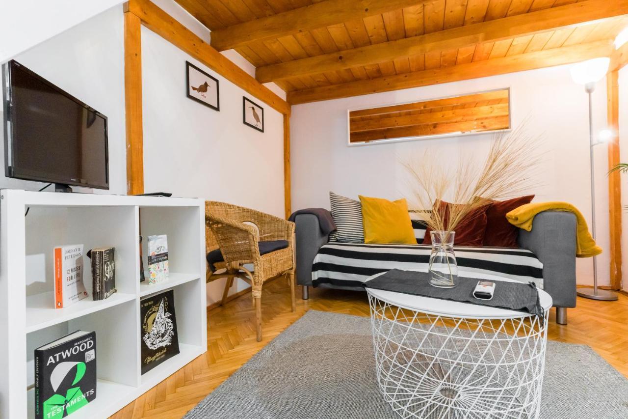Lovely Little Loft Studio In The Heart Of Budapest Bagian luar foto